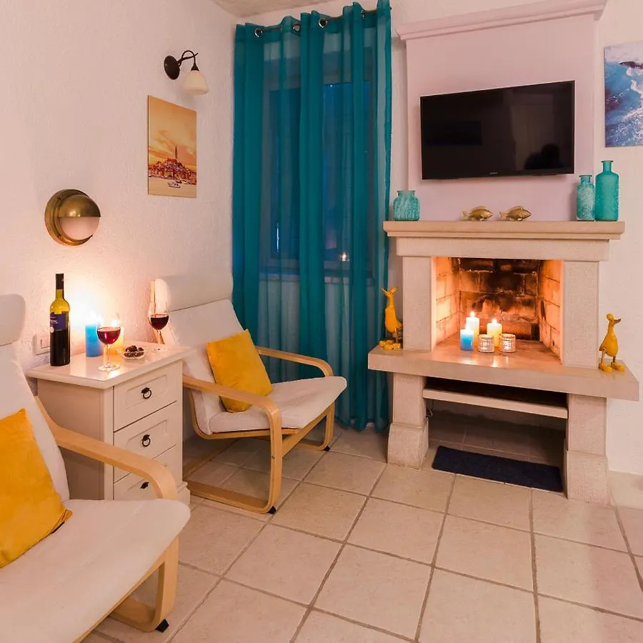 Appartamento Studio Blue Boat Rovigno Croazia